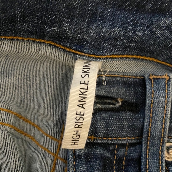 rag & bone high rise ankle skinny jeans [size 24] - Picture 2 of 5